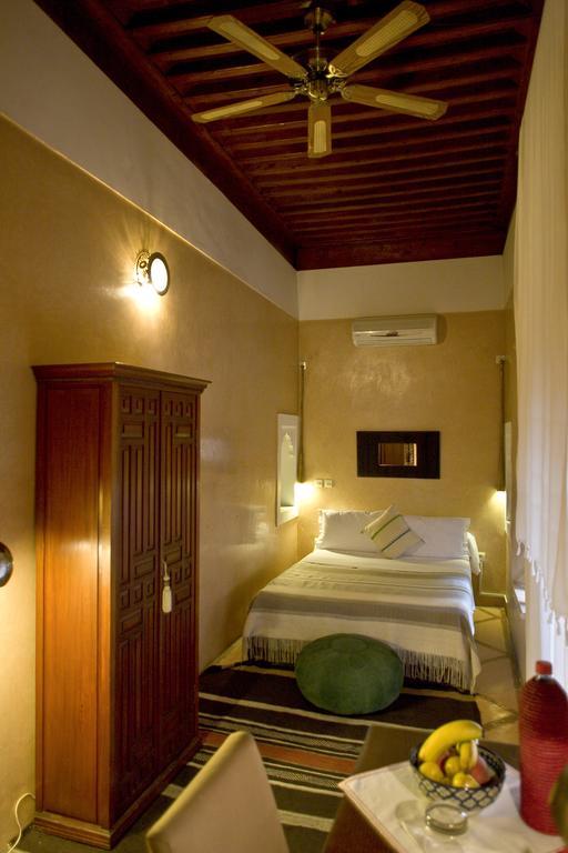 Dar Attajmil Hotel Marrakesh Bagian luar foto