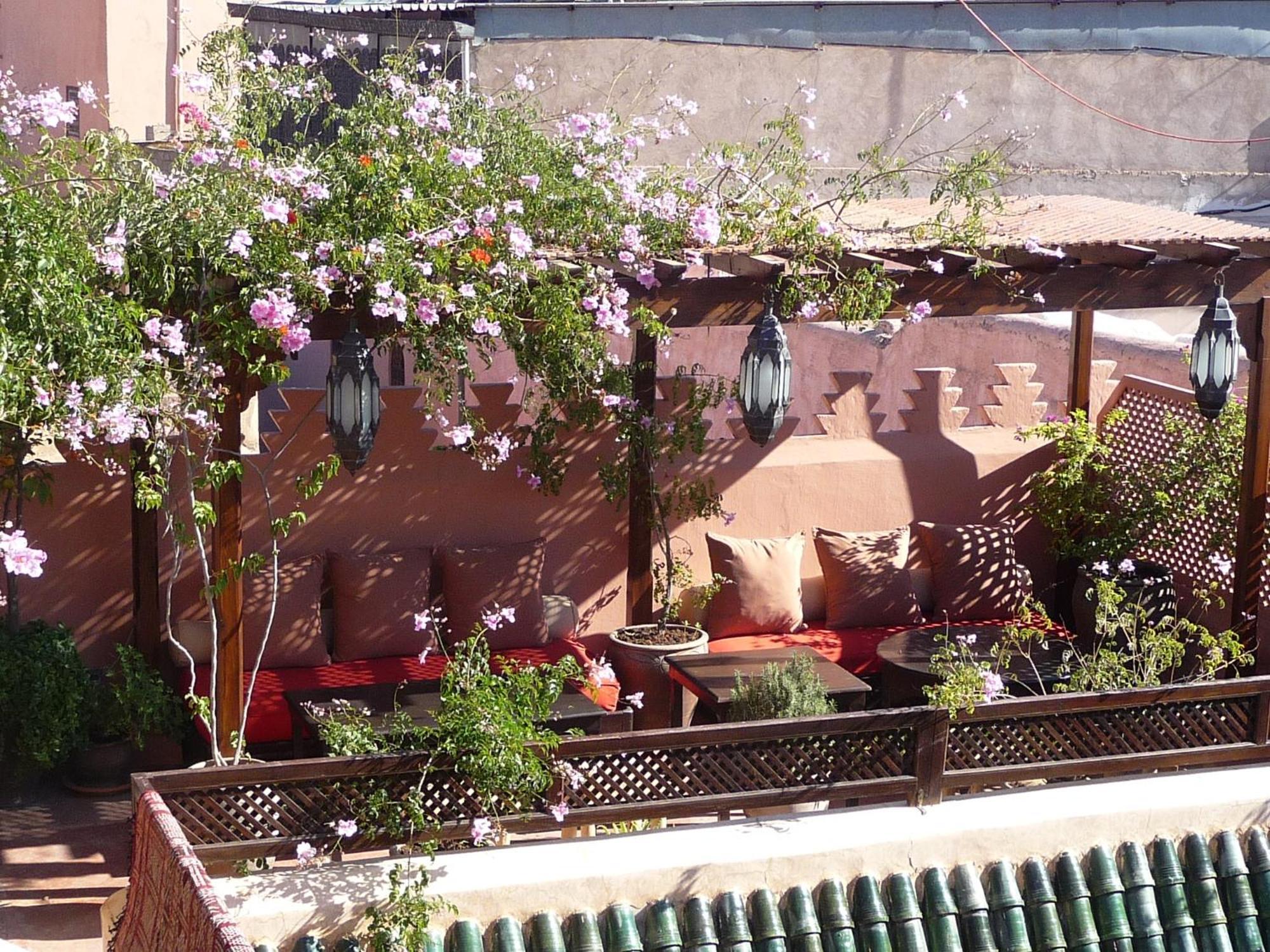 Dar Attajmil Hotel Marrakesh Bagian luar foto